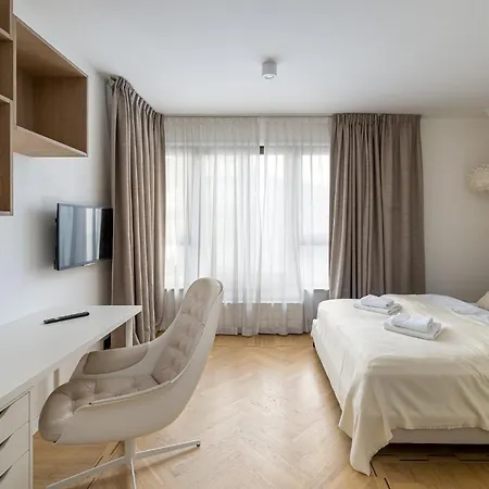 Luxury - Center - 230m - Sauna - Terrace - Garage Apartment *