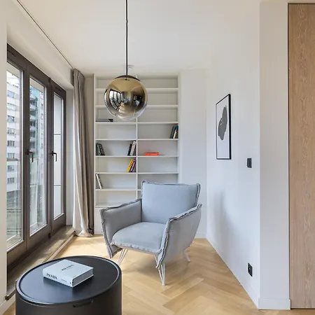 Luxury - Center - 230m - Sauna - Terrace - Garage Апартаменты Варшава