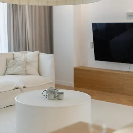 Luxury - Center - 230m - Sauna - Terrace - Garage Varsó