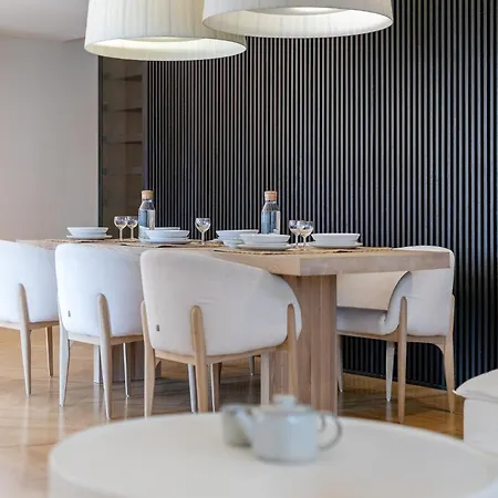 아파트 Luxury - Center - 230m - Sauna - Terrace - Garage *